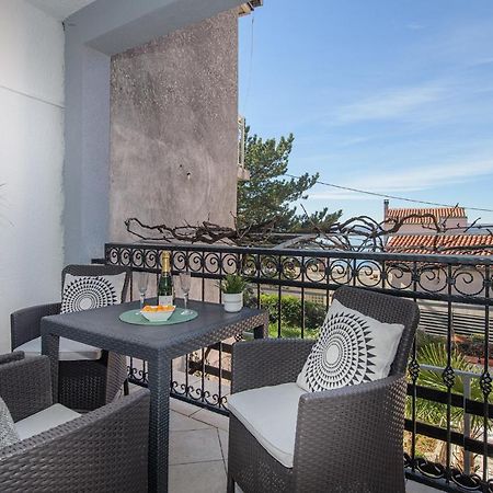 Apartmani Tena Selce Exteriör bild